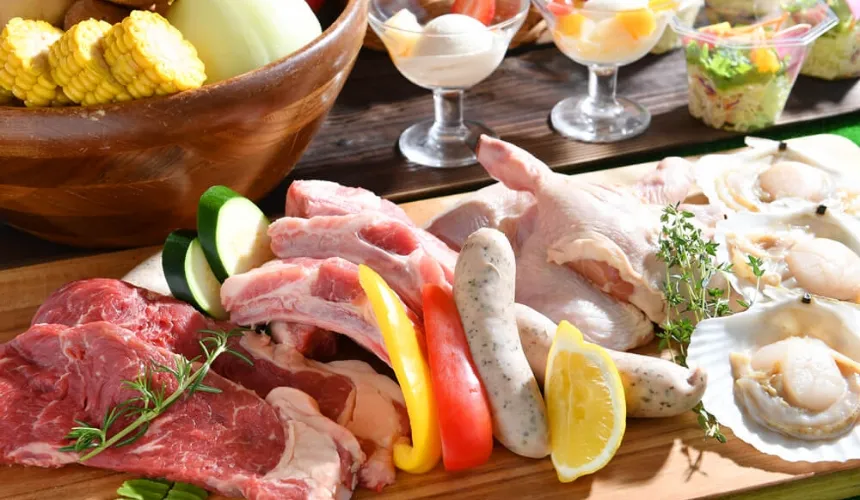 お肉も海鮮も楽しめるよくばりプラン