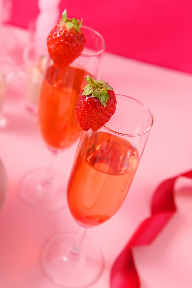 ストロベリースパークリングワインのイメージ